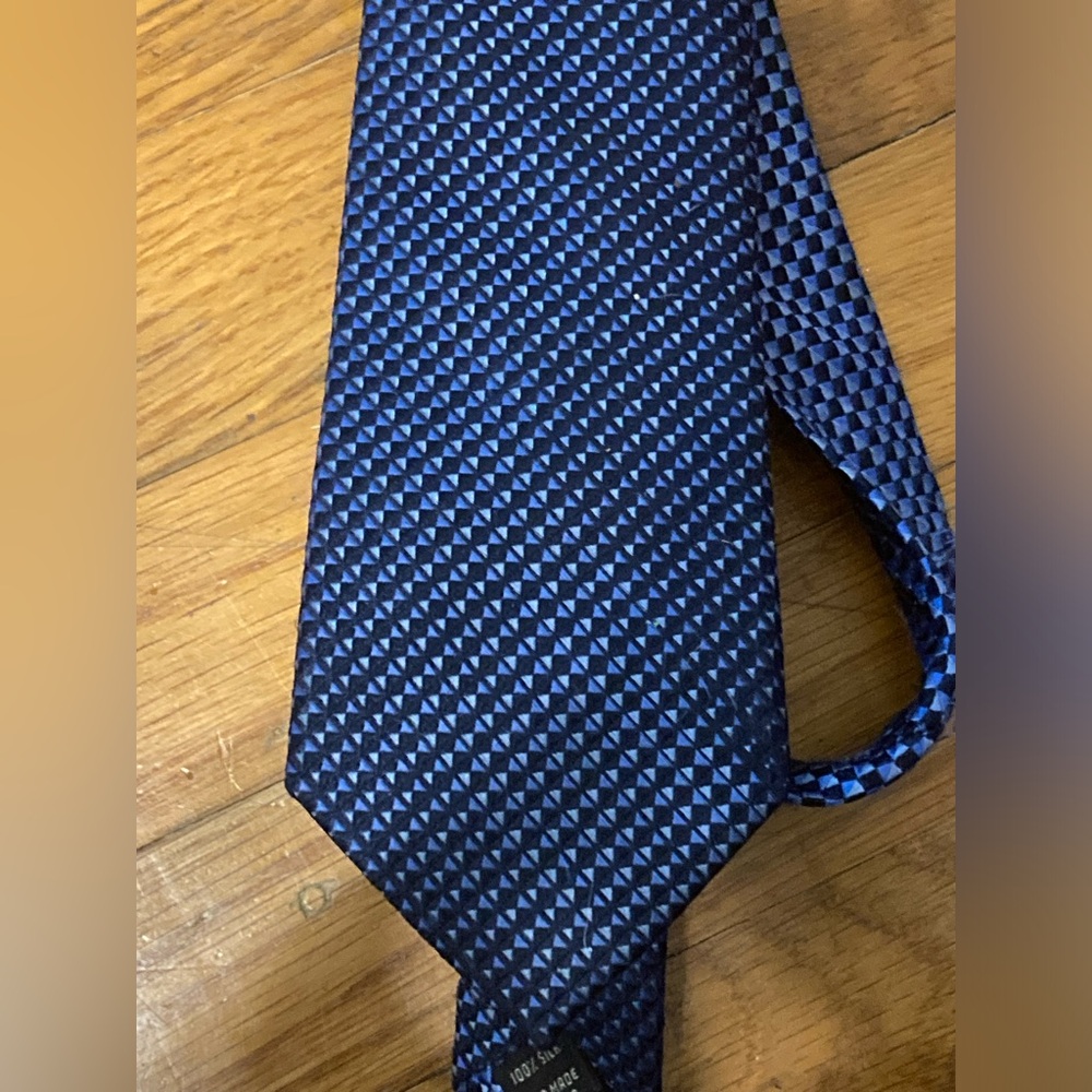 Jos. A. Bank Signature Blue Patterned Tie